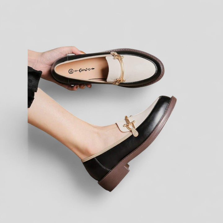Nélida | Mocasín