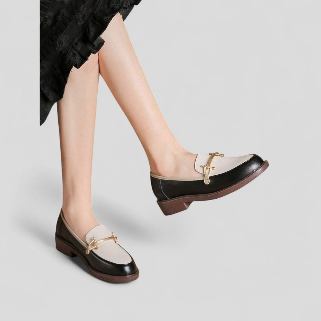 Nélida | Mocasín